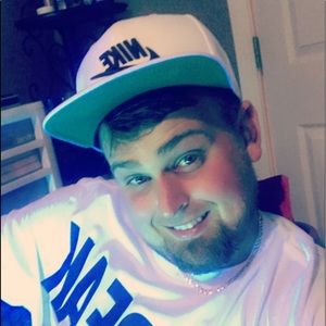 Meet your Posher, Dylan